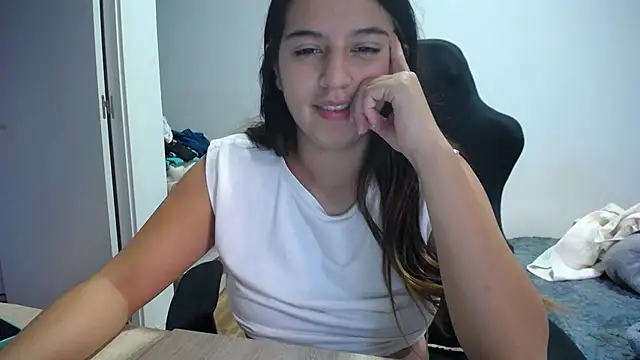 Contantin helena online show from 5, 11, 2025