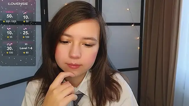 Snapshot of Lina_Brownie chatting on 26, 10, 2025 Lina Brownie online show from 26, 10, 2025