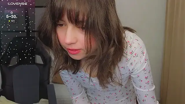 Snapshot of Lina_Brownie chatting on 14, 12, 2025 Lina Brownie online show from 14, 12, 2025