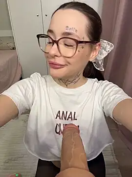 fuckdoll 18 online show from 17, 12, 2025