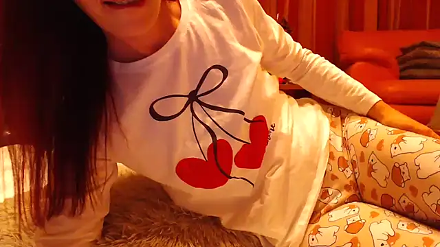 Snapshot of LovelyAndraGirl chatting on 14, 4, 2026 LovelyAndraGirl online show from 14, 4, 2026