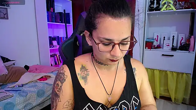 Snapshot of Amarantha_666 chatting on 11, 12, 2024 Amarantha 666 online show from 11, 12, 2024