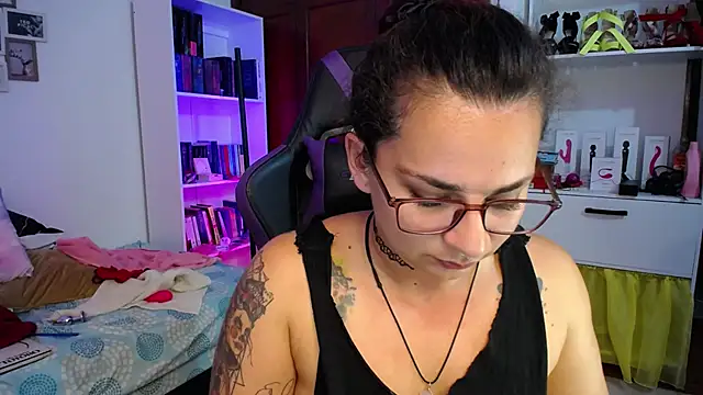 Snapshot of Amarantha_666 chatting on 12, 12, 2024 Amarantha 666 online show from 12, 12, 2024