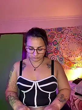 Snapshot of Amarantha_666 chatting on 13, 12, 2025 Amarantha 666 online show from 13, 12, 2025