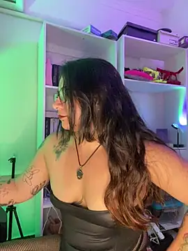 Snapshot of Amarantha_666 chatting on 27, 4, 2026 Amarantha 666 online show from 27, 4, 2026