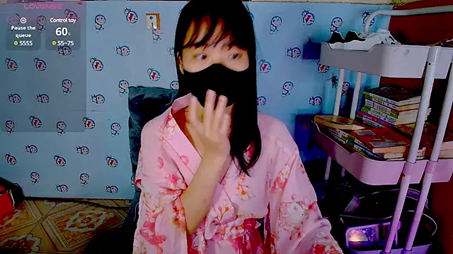 Snapshot of __Saphia__ chatting on 6, 3, 2025 Saphia online show from 6, 3, 2025