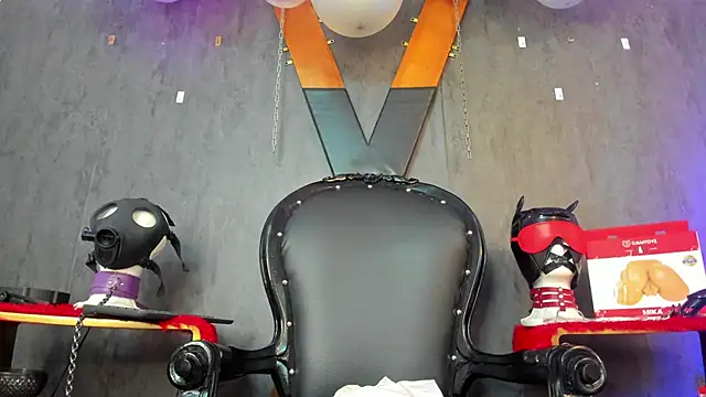 CharlotteScotte online show from 8, 1, 2025