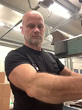 Boomerhun online show from 2, 12, 2025