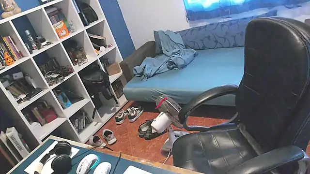 ravingr4d4 online show from 18, 9, 2025