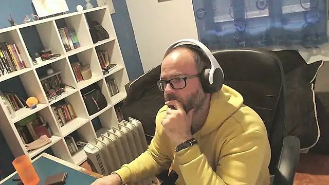 ravingr4d4 online show from 23, 11, 2025