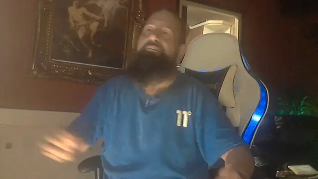 maseurbeardedpig online show from 7, 8, 2026