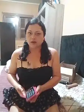 Snapshot of LilithRos3 chatting on 12, 4, 2026 LilithRos3 online show from 12, 4, 2026