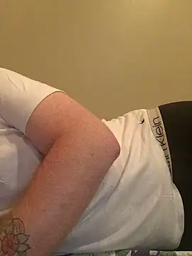 Snapshot of Tylerx9 chatting on 17, 3, 2026 Tylerx9 online show from 17, 3, 2026