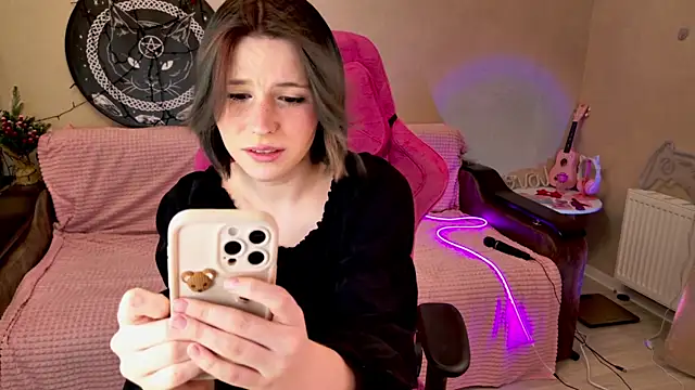 Alisa Black Star online show from 12, 1, 2025