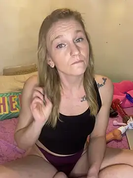 Snapshot of OriginalBarbieEst92 chatting on 25, 2, 2025 OriginalBarbieEst92 online show from 25, 2, 2025