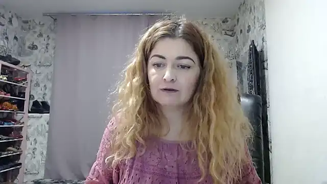 Helen1974 online show from 14, 12, 2024