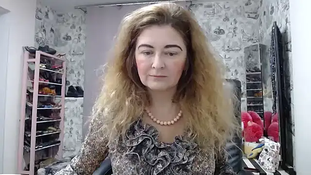 Helen1974 online show from 13, 1, 2025