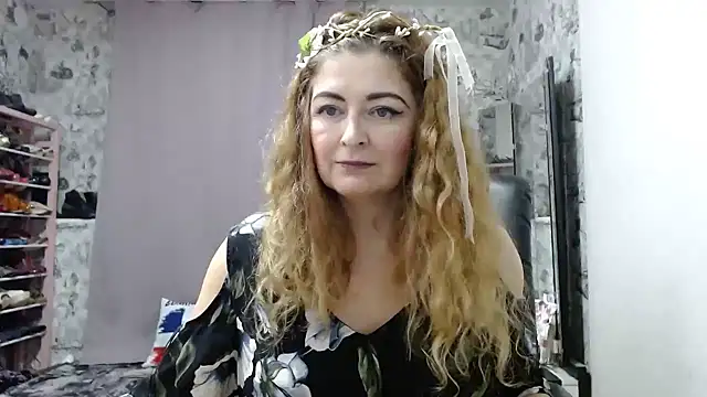 Helen1974 online show from 22, 1, 2025