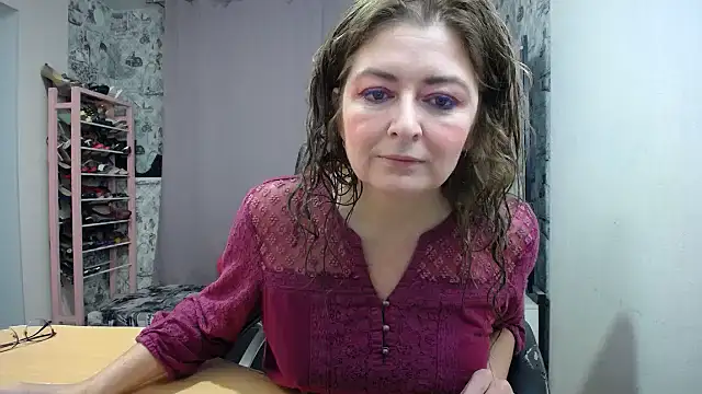 Snapshot of Helen1974 chatting on 5, 2, 2026 Helen1974 online show from 5, 2, 2026