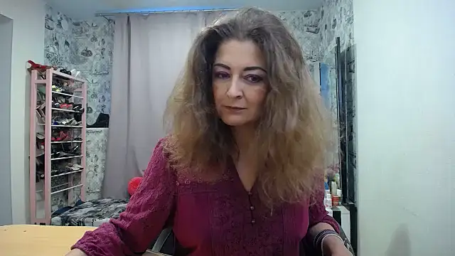 Snapshot of Helen1974 chatting on 21, 5, 2026 Helen1974 online show from 21, 5, 2026