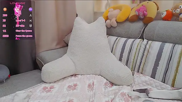 Snapshot of Duludulu_007 chatting on 19, 12, 2024 Duludulu 007 online show from 19, 12, 2024