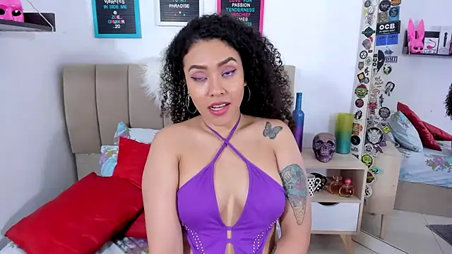 Zoe Gruber online show from 11, 1, 2025