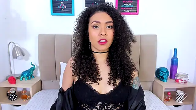 Zoe Gruber online show from 15, 3, 2025