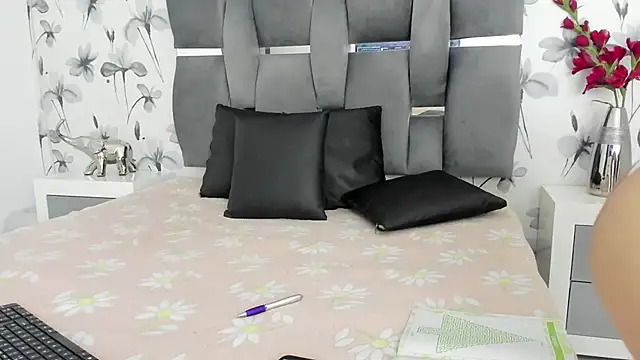 Ehotloveaxxx online show from 22, 11, 2025