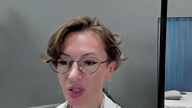 Snapshot of Dorothy_Meyer chatting on 3, 7, 2026 Dorothy Meyer online show from 3, 7, 2026