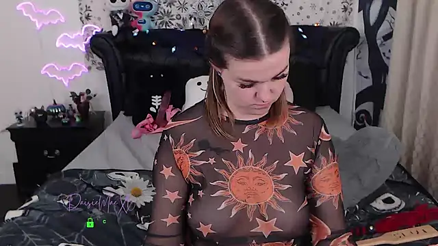 DaisieMaeXO online show from 7, 10, 2025