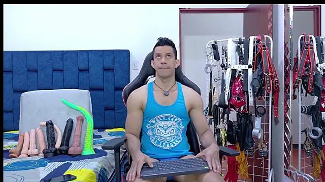 JoseRumbero26 online show from 17, 7, 2026