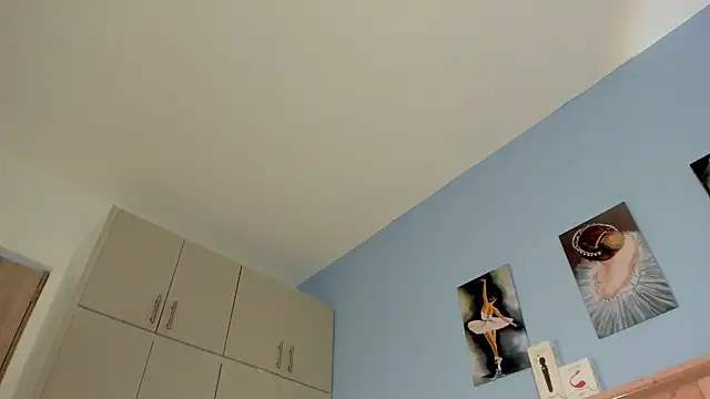 Snapshot of SAMY_NIX chatting on 15, 11, 2025 SAMY NIX online show from 15, 11, 2025