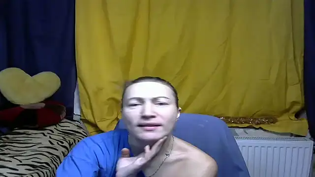 wLESLYMOSw online show from 28, 12, 2024