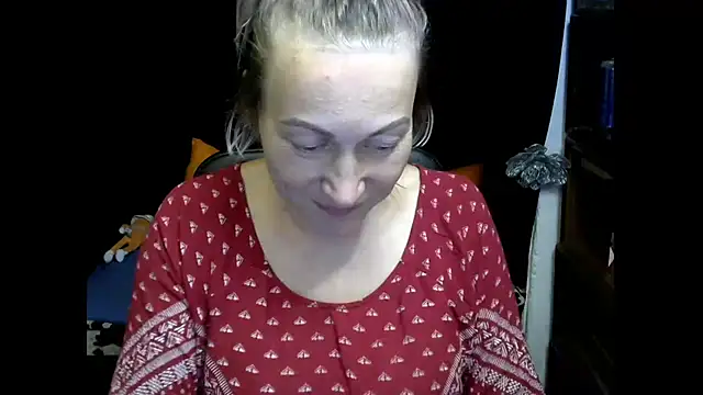 wLESLYMOSw online show from 14, 9, 2025