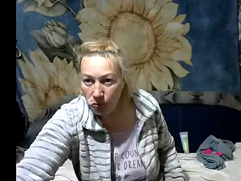 Snapshot of wLESLYMOSw chatting on 19, 4, 2026 wLESLYMOSw online show from 19, 4, 2026