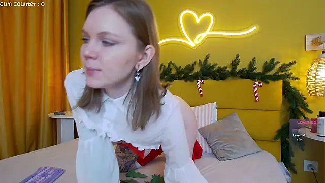 Snapshot of lessysweety chatting on 1, 12, 2025 lessysweety online show from 1, 12, 2025