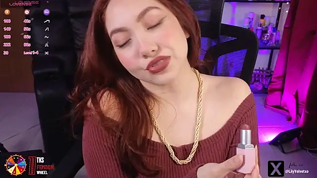 Snapshot of LilyVelvett chatting on 17, 1, 2025 LilyVelvett online show from 17, 1, 2025