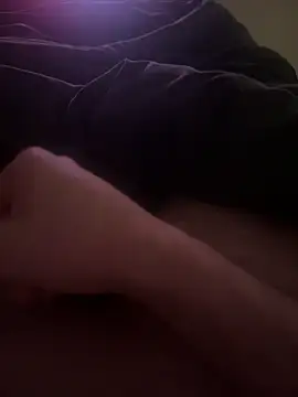 Snapshot of Xcum28 chatting on 4, 10, 2025 Xcum28 online show from 4, 10, 2025