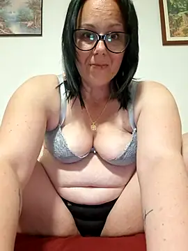 Snapshot of fekete_demon chatting on 16, 4, 2026 fekete demon online show from 16, 4, 2026