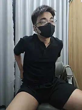 Snapshot of xboyvn9 chatting on 25, 4, 2026 xboyvn9 online show from 25, 4, 2026