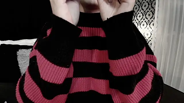 Adeelinee online show from 23, 10, 2025