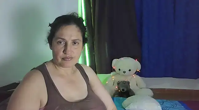 Snapshot of ximenajimenez chatting on 7, 1, 2025 ximenajimenez online show from 7, 1, 2025