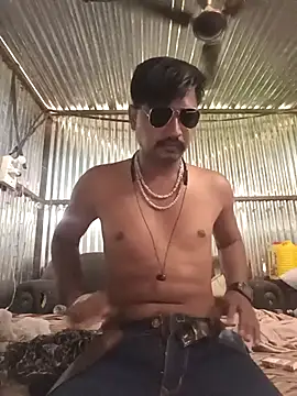 Snapshot of Kartik_bbc_indian chatting on 8, 4, 2026 Kartik bbc indian online show from 8, 4, 2026