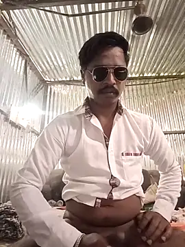 Snapshot of Kartik_bbc_indian chatting on 22, 4, 2026 Kartik bbc indian online show from 22, 4, 2026