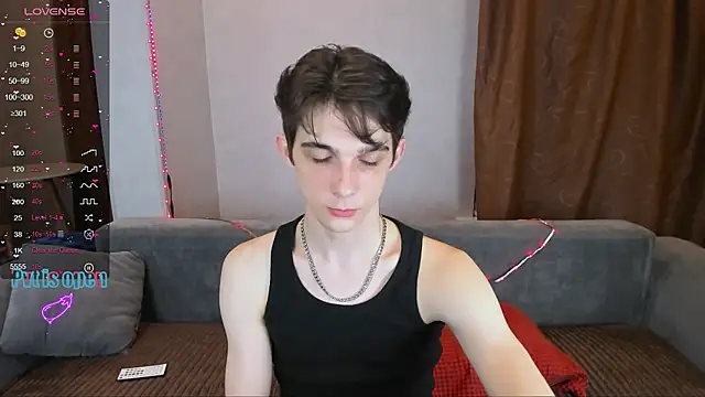 Snapshot of Aaron_Boom chatting on 28, 3, 2026 Aaron Boom online show from 28, 3, 2026