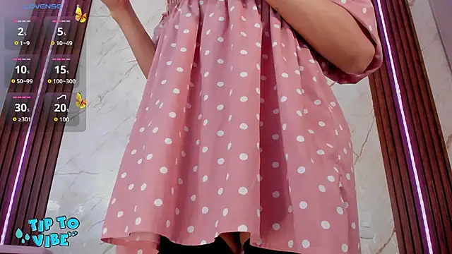 Snapshot of tamarafoxy_ chatting on 13, 3, 2026 tamarafoxy online show from 13, 3, 2026