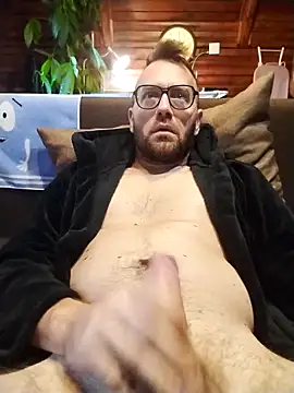 Snapshot of tomee83 chatting on 6, 10, 2025 tomee83 online show from 6, 10, 2025