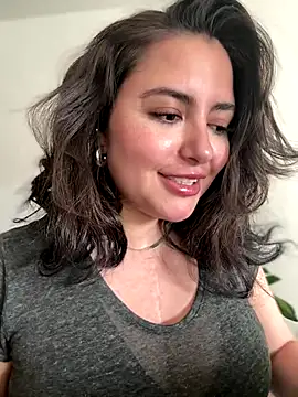 Snapshot of sukhakunis1 chatting on 27, 10, 2025 sukhakunis1 online show from 27, 10, 2025