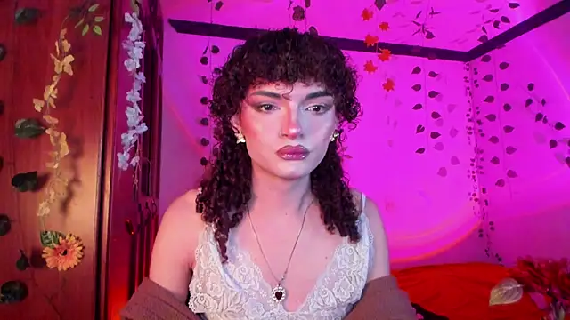 Snapshot of lucianromero chatting on 5, 3, 2026 lucianromero online show from 5, 3, 2026