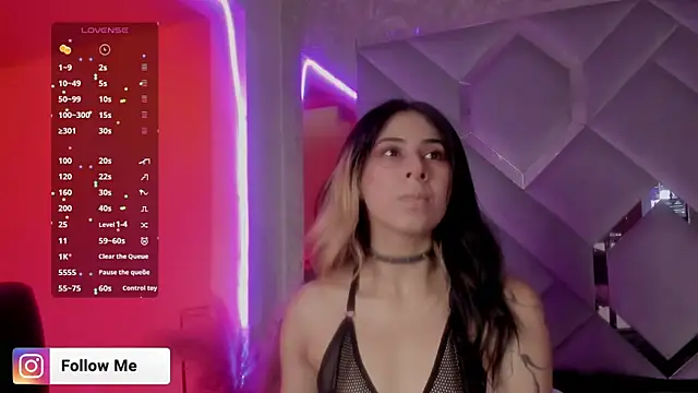 Snapshot of Sara_Foxx1 chatting on 26, 3, 2026 Sara Foxx1 online show from 26, 3, 2026